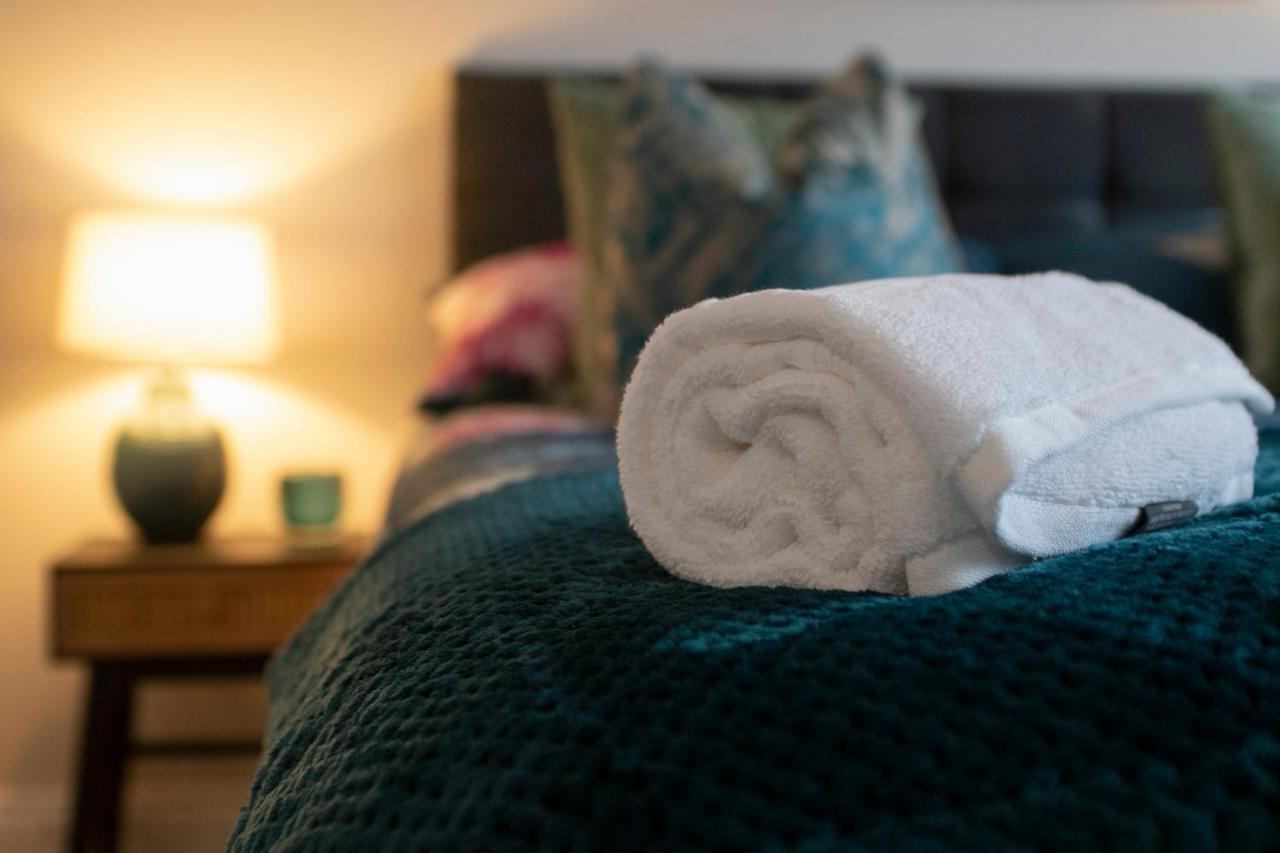 The Belfast Boutique Central Cozy Sleeps7 (Adults Only) Eksteriør billede
