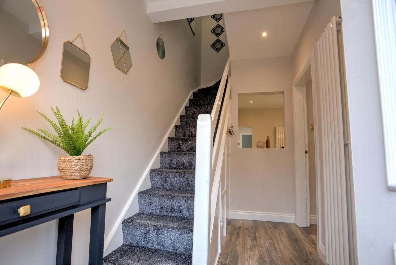 The Belfast Boutique Central Cozy Sleeps7 (Adults Only) Eksteriør billede
